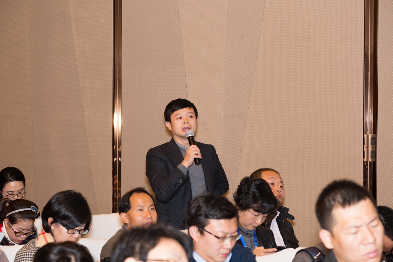 会议交流。